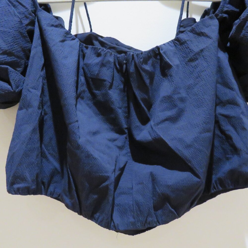 LOVE BONITO Cropped Puff Sleeve Top in Navy Feminine Academia - Size US 4 NWT - Picture 7 of 11